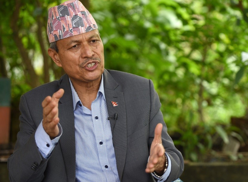 भीम रावलले ओलीलाई भने - 'माधव नेपालसंगै छलफल गर्नुस्'