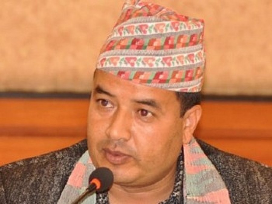 भिम रावललाई महेश बस्नेतले अध्यक्षको उम्मेदवारी फिर्ता लिनुस् भनेपछि..