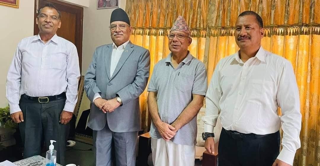 प्रचण्ड,  नेपाल र विप्लबबीच कोटेश्वरमा भेटवार्ता