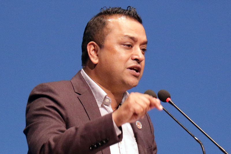 जनतालाई देखाएको सपना पूरा गर्न नसक्दा ओली बालकोटको बारदलीसम्म पुगे  ः गगन थापा