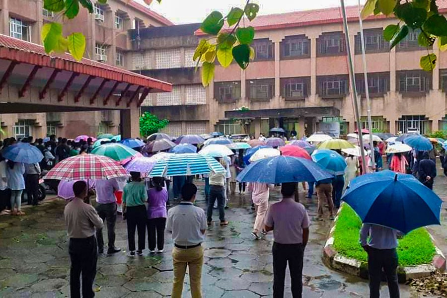 बीपी प्रतिष्ठानमा अनियमितता  : ३० हजारको समान, ५ लाखको बिल