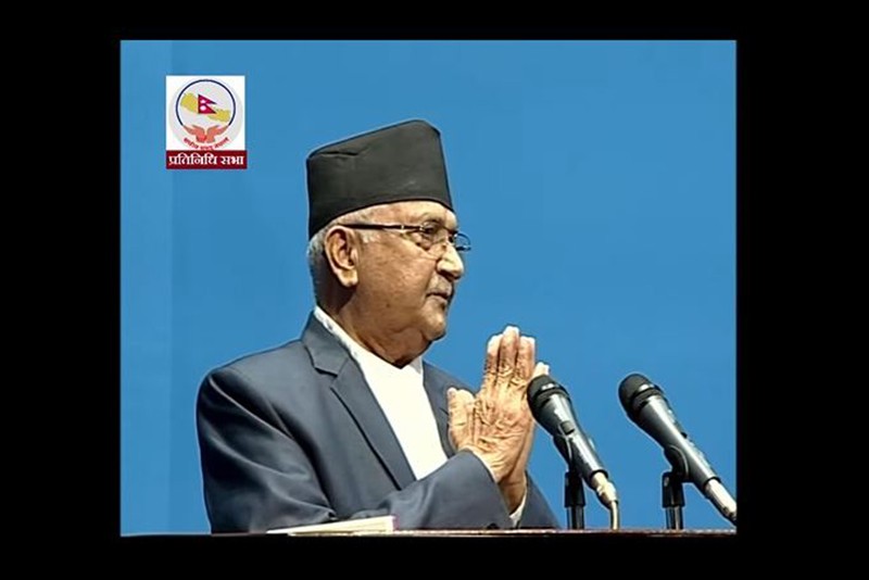 देउवालाई ओलीको व्यंग्यात्मक आग्रह : तपाईंका पछि कुदेका मेरा मान्छेलाई मन्त्री बनाइदिनुस्, हिरिक हिरिक भइसके’