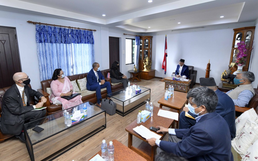 नेपाल भ्रमणको सुरुमै ओली भेटन पुगेका एमसीसी उपाध्यक्षलाई ओलीको यस्तो जवाफ