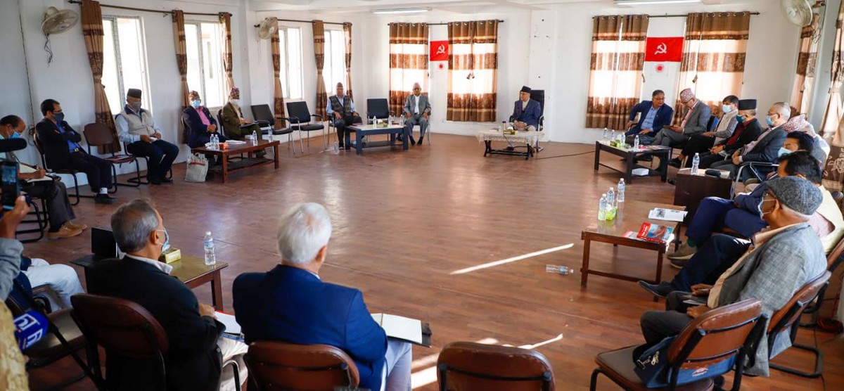 एमालेको दशौं महाधिवेशन चितवनमा हुने, मुल व्यवस्थापन समिति संयोजकमा बादल