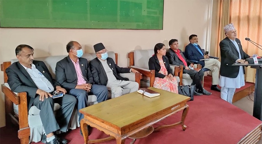 नेपाल बारद्वारा प्रधानन्यायाधीशको राजीनामा माग