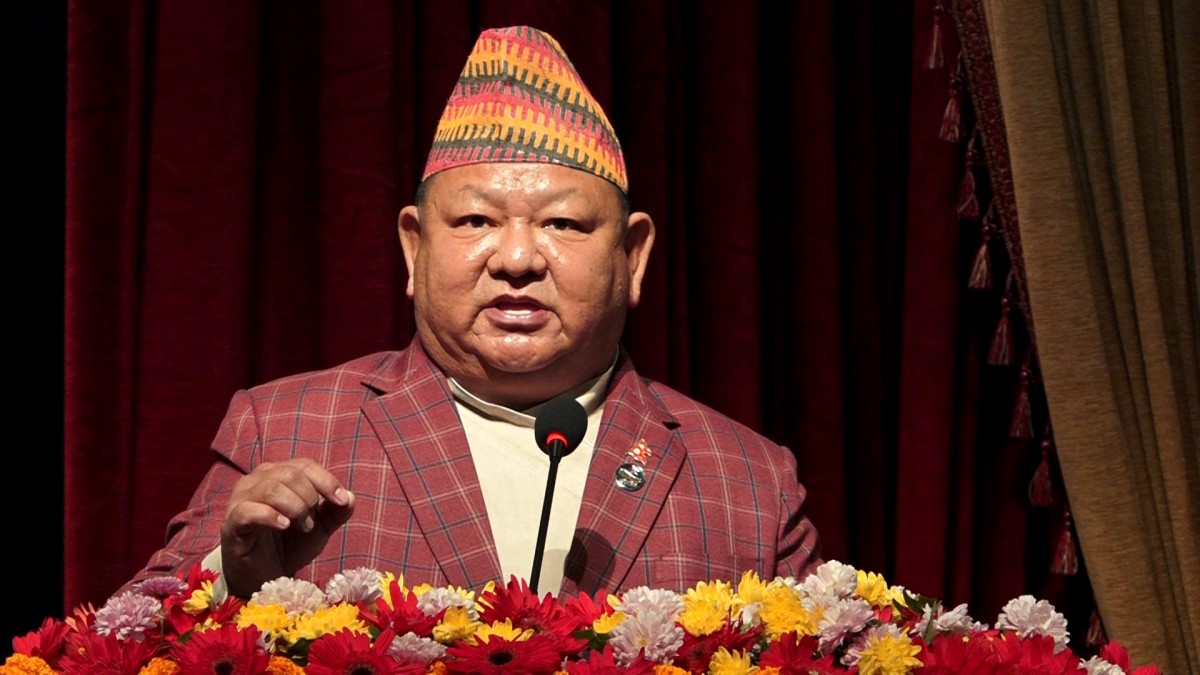 विमानस्थलमा निशुल्क शटल बस र मजदुरका लागी विश्रामघर निर्माण गछौँ : मन्त्री आले 