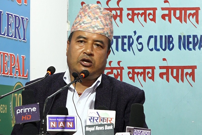महेश बस्नेतको एमाले सचिवमा उम्मेदवारी घोषणा