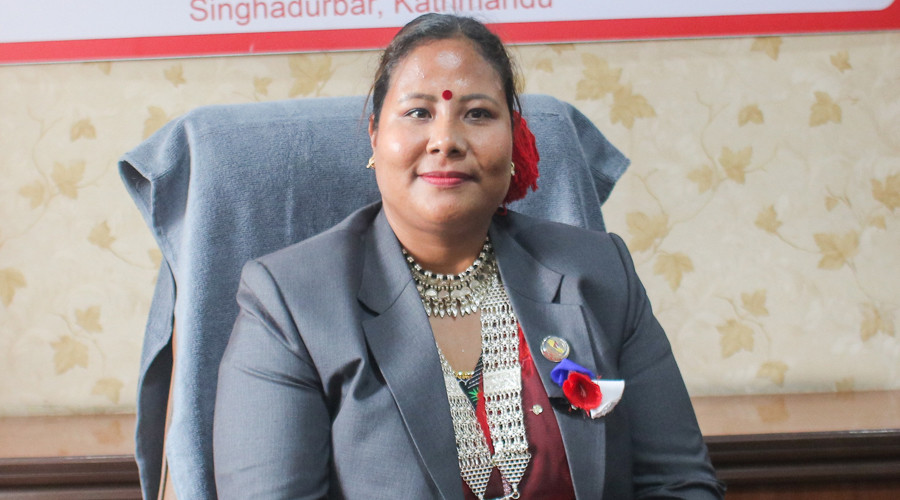 कृषि उपजमा विषादी परीक्षणलाई कडाइ गर्न मन्त्री चौधरीको निर्देशन