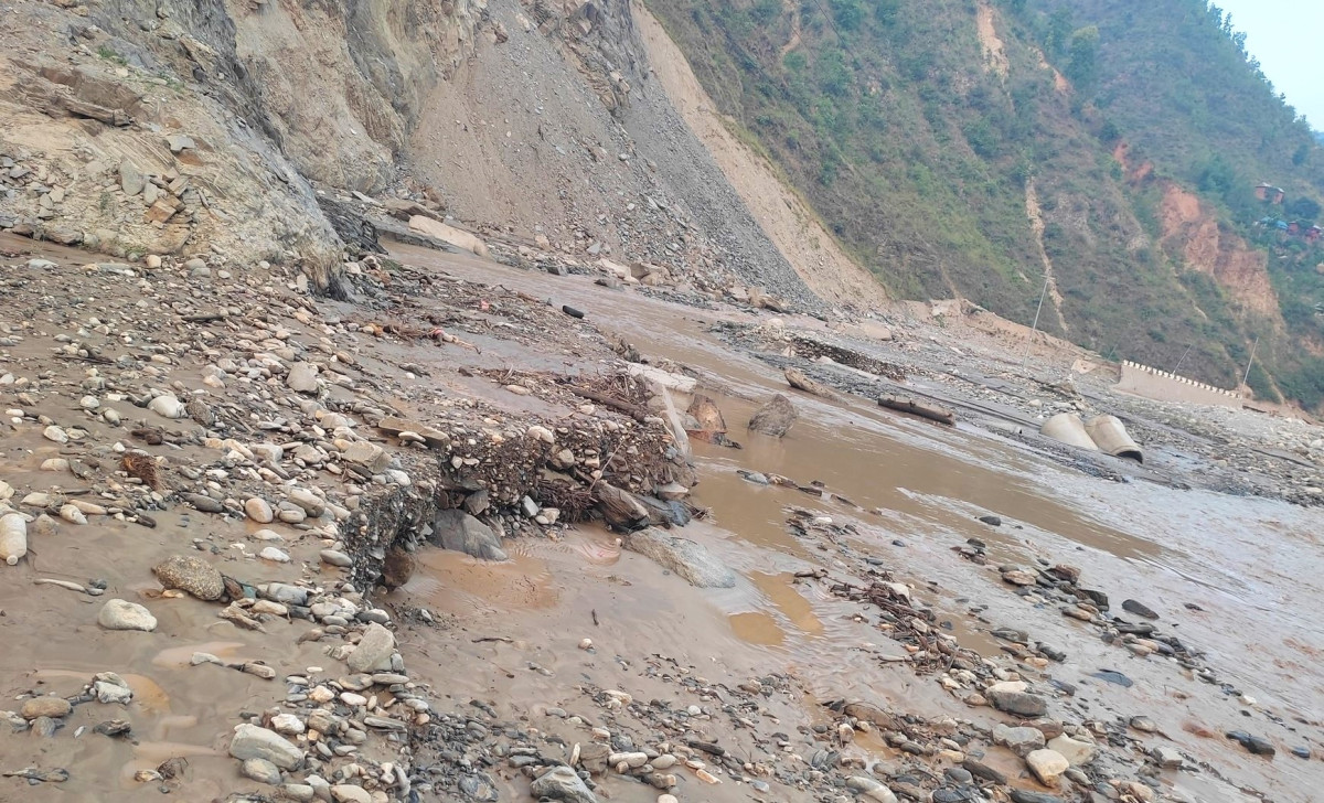 बीपी राजमार्गको चारसय बेसी खण्डको नयाँ ट्रयाक १० दिनभित्र सञ्चालनमा आउने